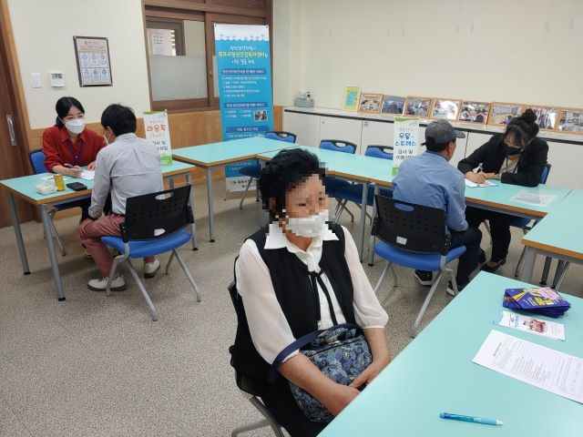 찾아가는 마음건강 이동상담실 운영 (목포시노인복지관)